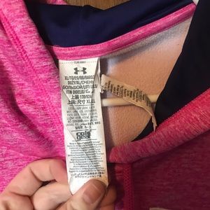 Underarmor Hoodie XL